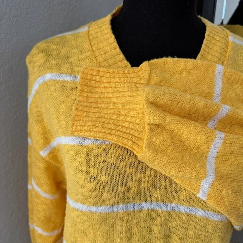 VINTAGE 80s DVF Diane Von Furstenberg Yellow Striped V-Neck Sweater Small